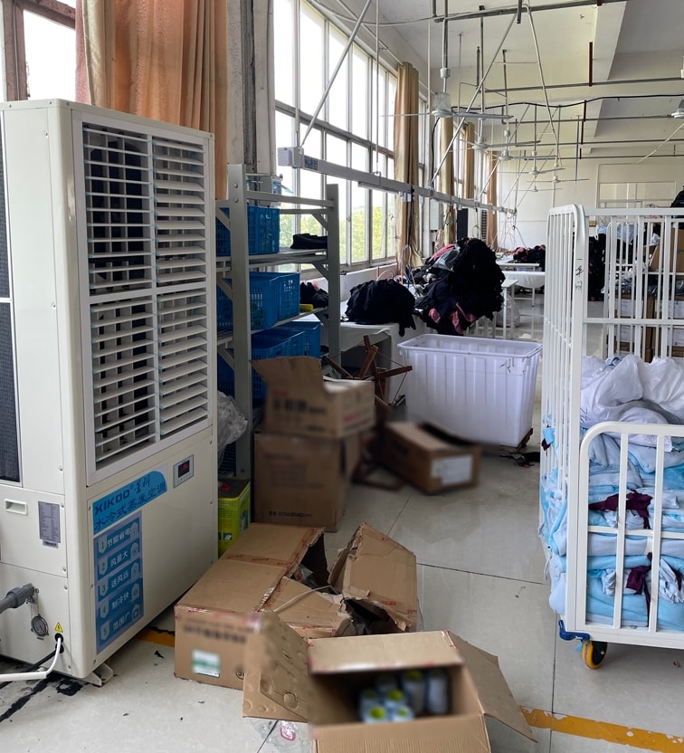 制衣廠整體降溫，應用星科蒸發冷省電空調-軸流立式（雙風口）